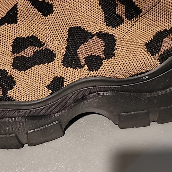 Booties - Picture 4 of 4